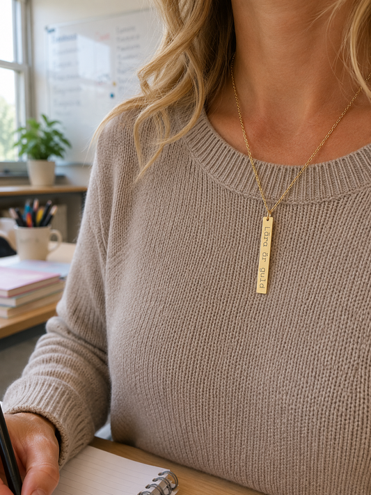 Lära är guld - Vertikalt stavhalsband