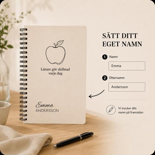 Förklaringsbild för personlig anteckningsbok till lärare där kunden skriver eget namn på produkten