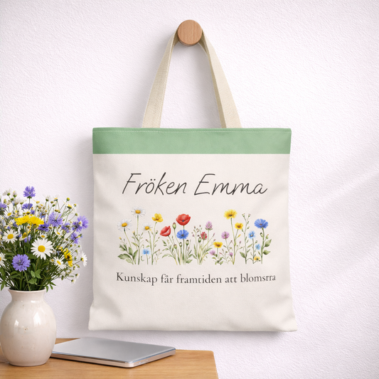 Personlig tygpåse till lärare med namn – blomdesign present skolavslutning