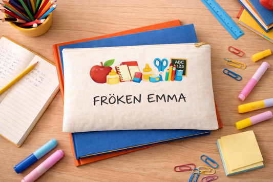 Personligt pennskrin – [Namn] med skolmotiv